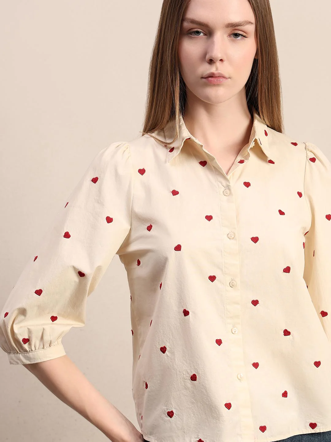 Off-White Heart Embroidered Shirt - Image 6