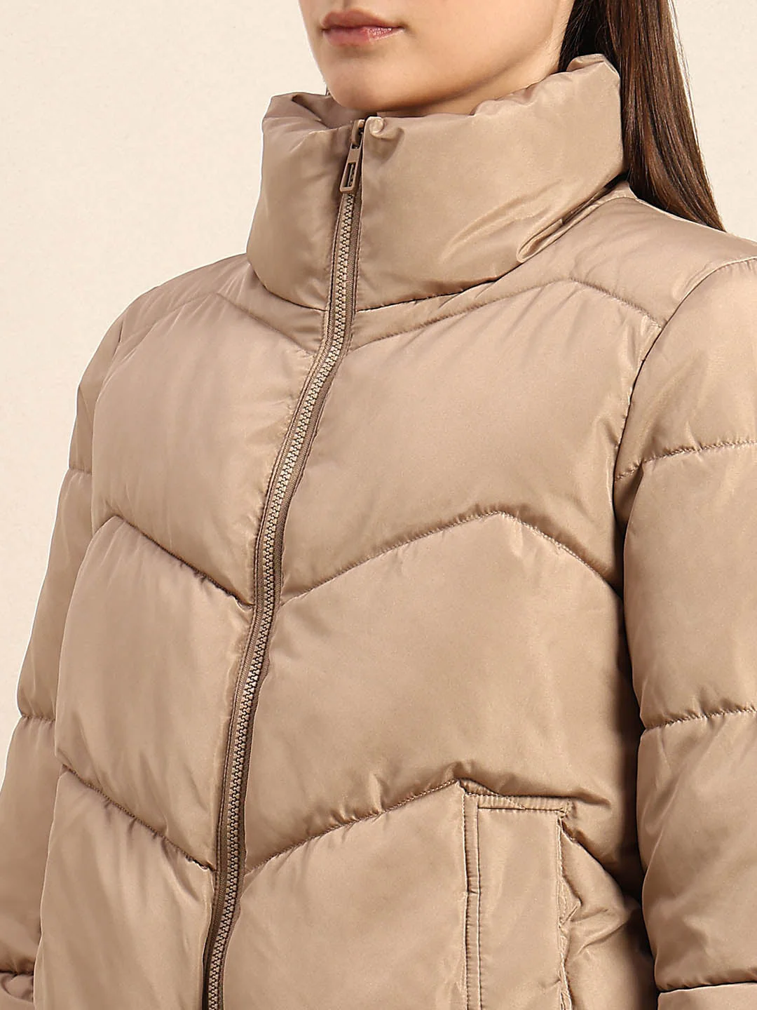 Beige Short Puffer Jacket - Image 8