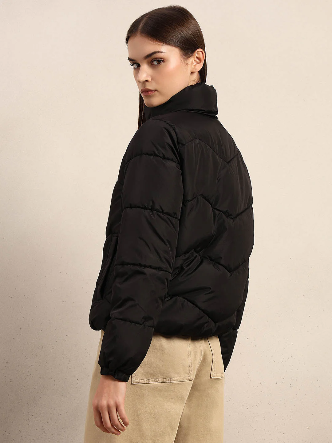 Black Short Puffer Jacket - Image 4