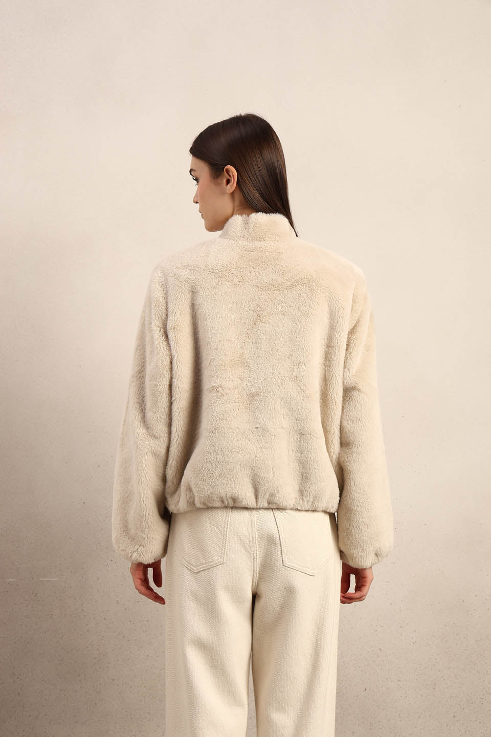 Beige Faux Fur Short Jacket - Image 10