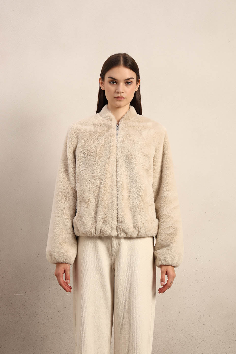 Beige Faux Fur Short Jacket - Image 9