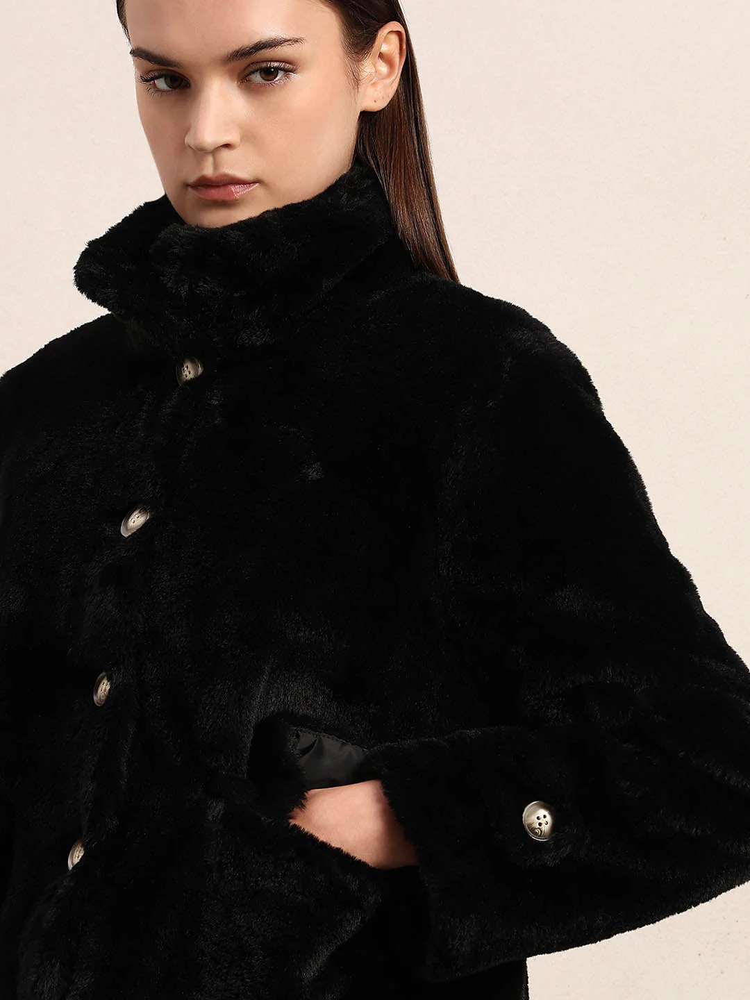 Faux Fur Buttoned Jacket - Image 6