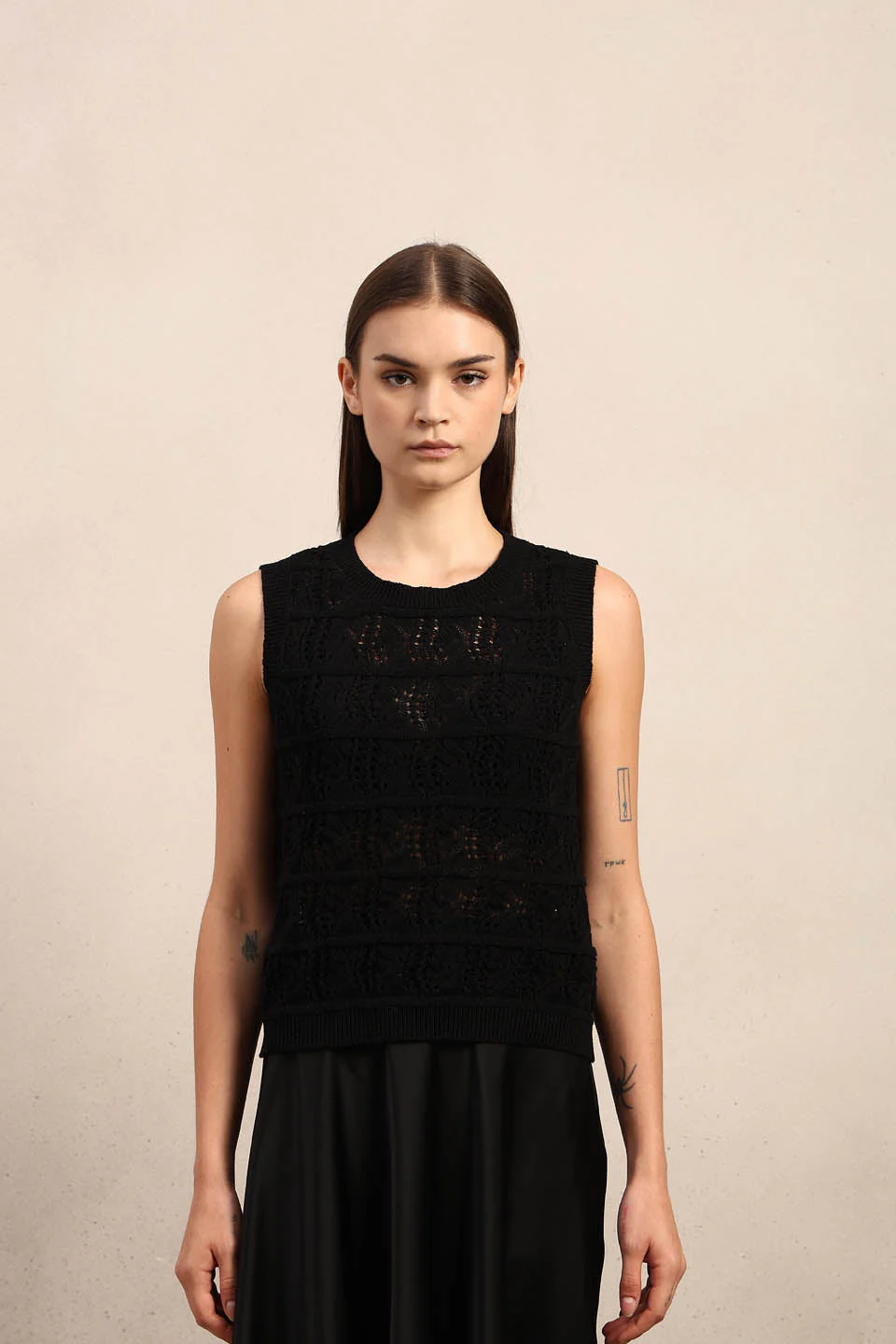 O-Neck Knitted Sleeveless Pullover - Image 9