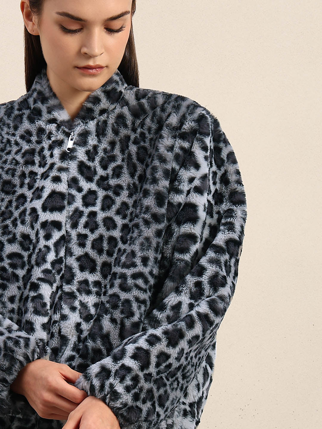 Leopard Print Fleece Jacket - Grey - Image 6