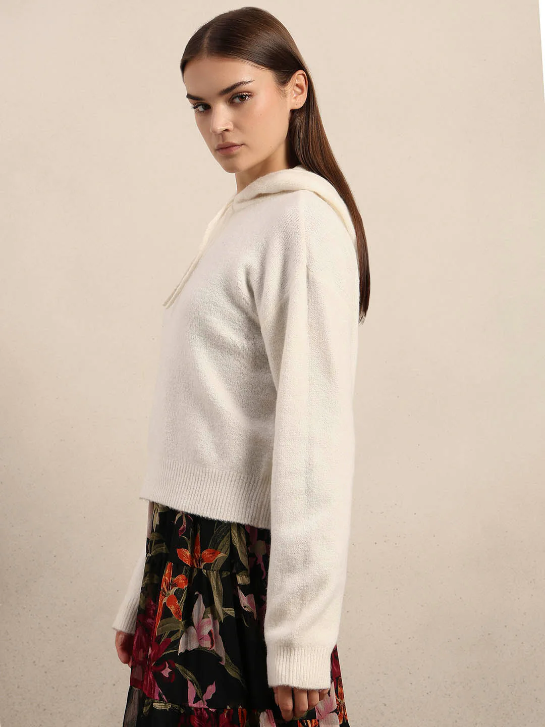 Hooded Pullover - Image 3