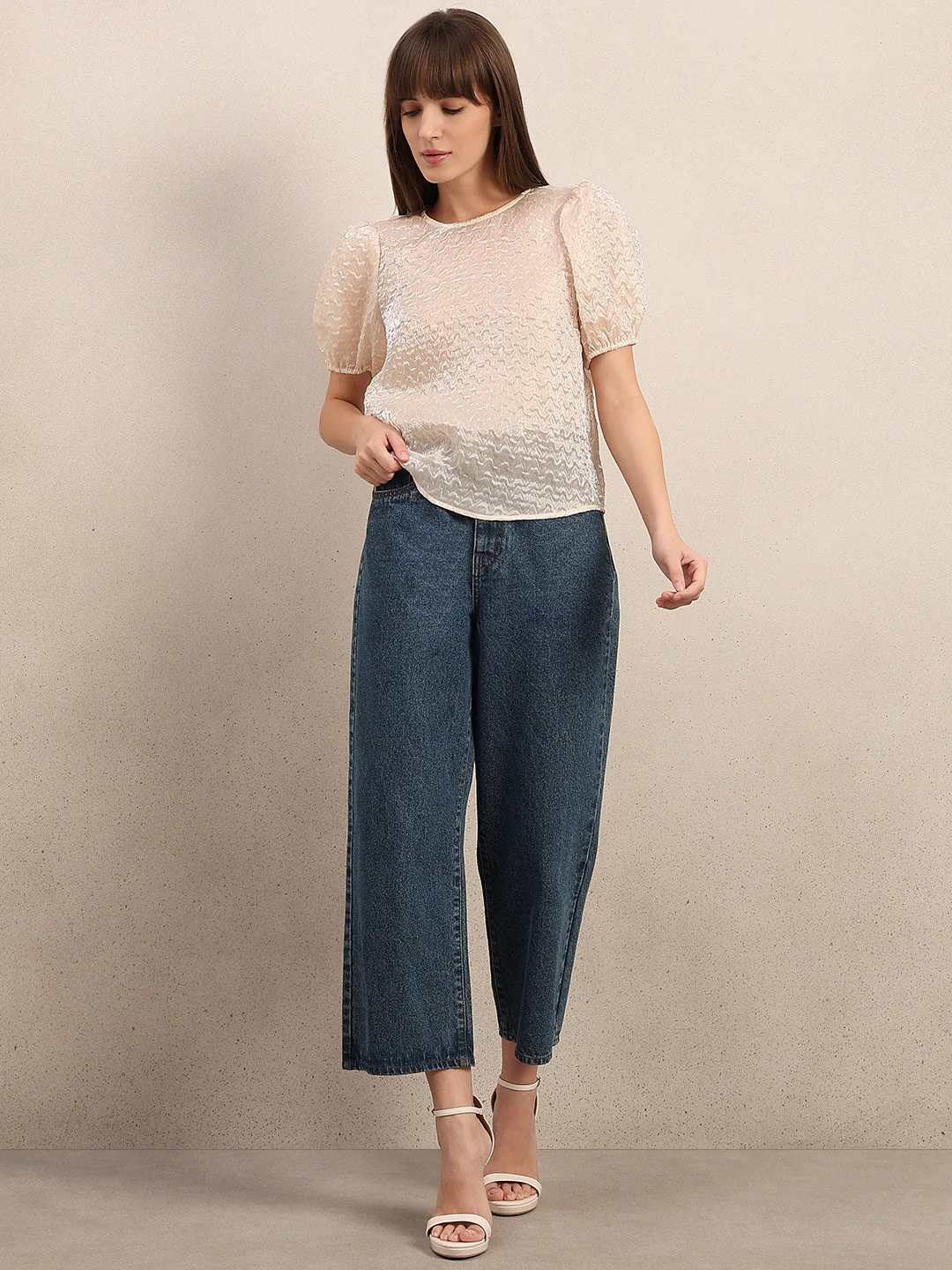Textured Puff Sleeves Top - Image 5