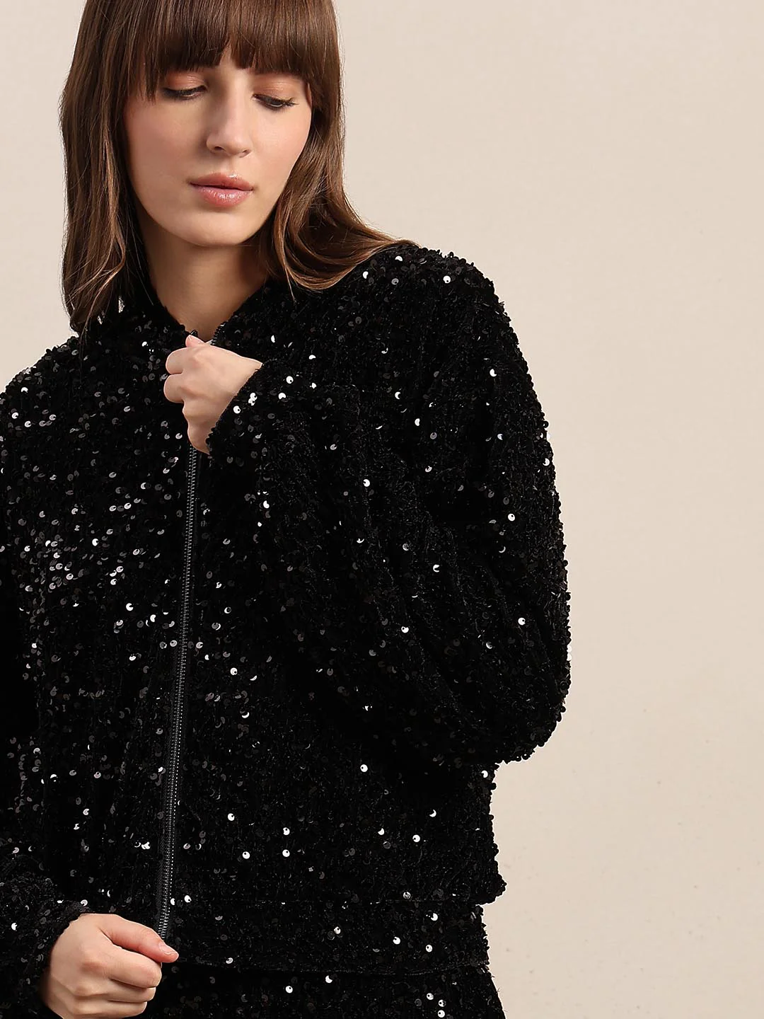 Black Sequined Zipped Jacket - Image 6