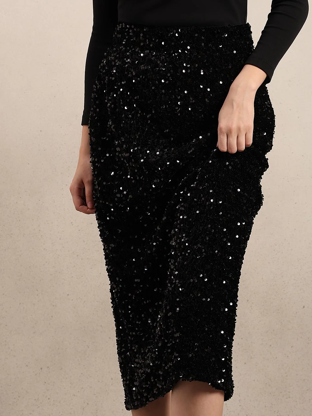 Black Embellished Midi Skirt - Image 6