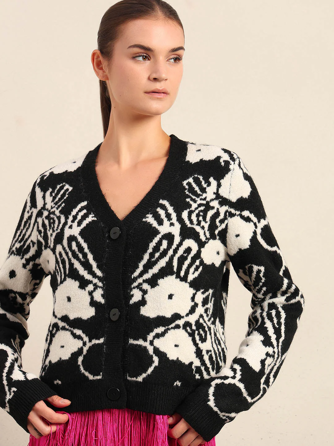 Jacquard V-Neck Cardigan - Image 6