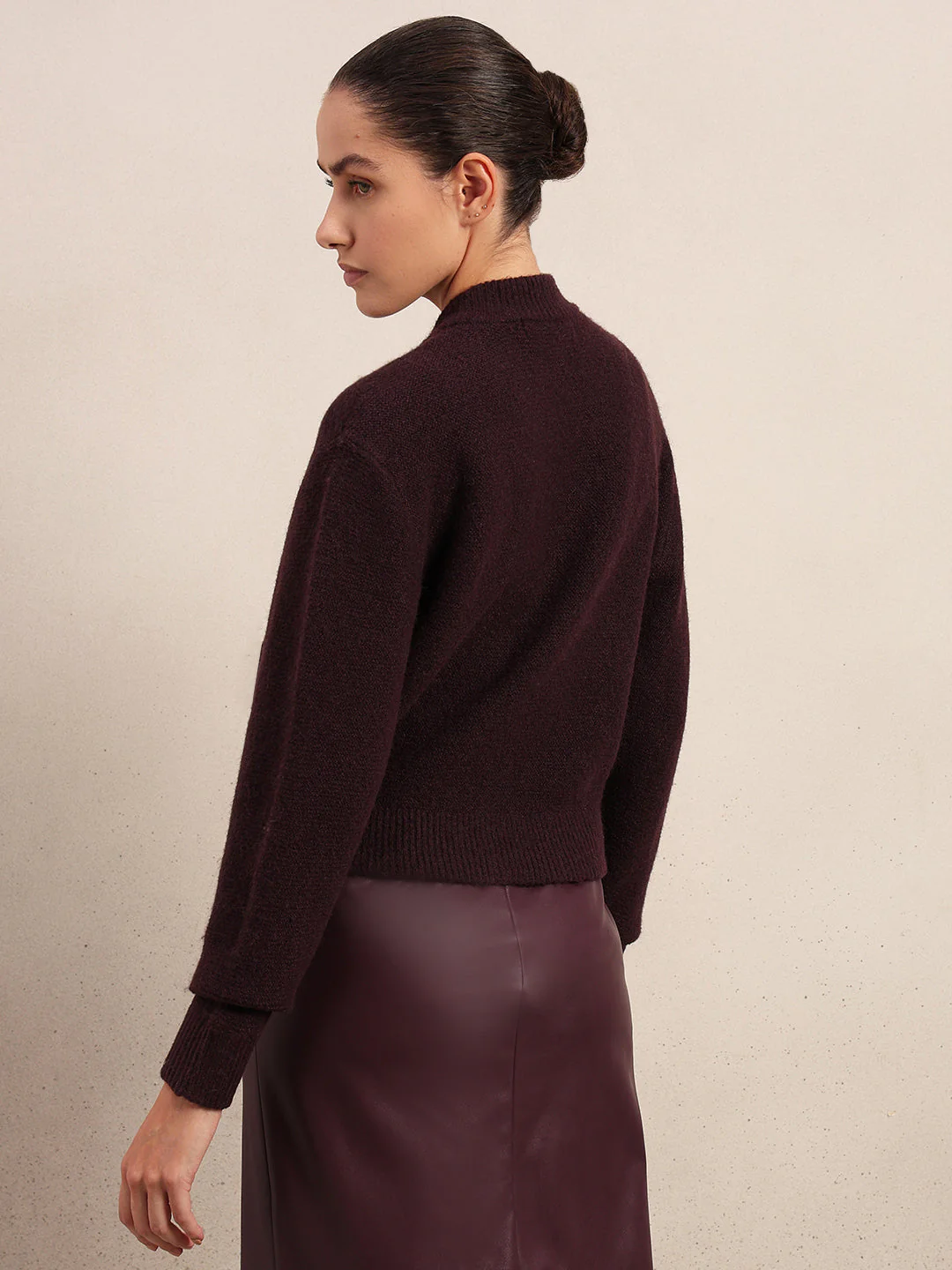 Zip-Up O-Neck Cardigan - Maroon - Image 4