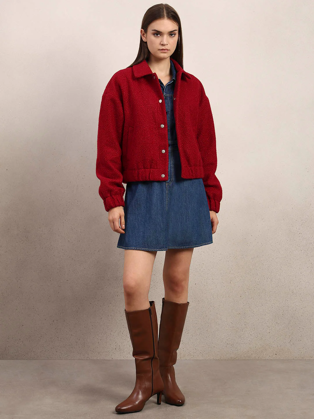 Boucle Textured Cropped Jacket - Image 5