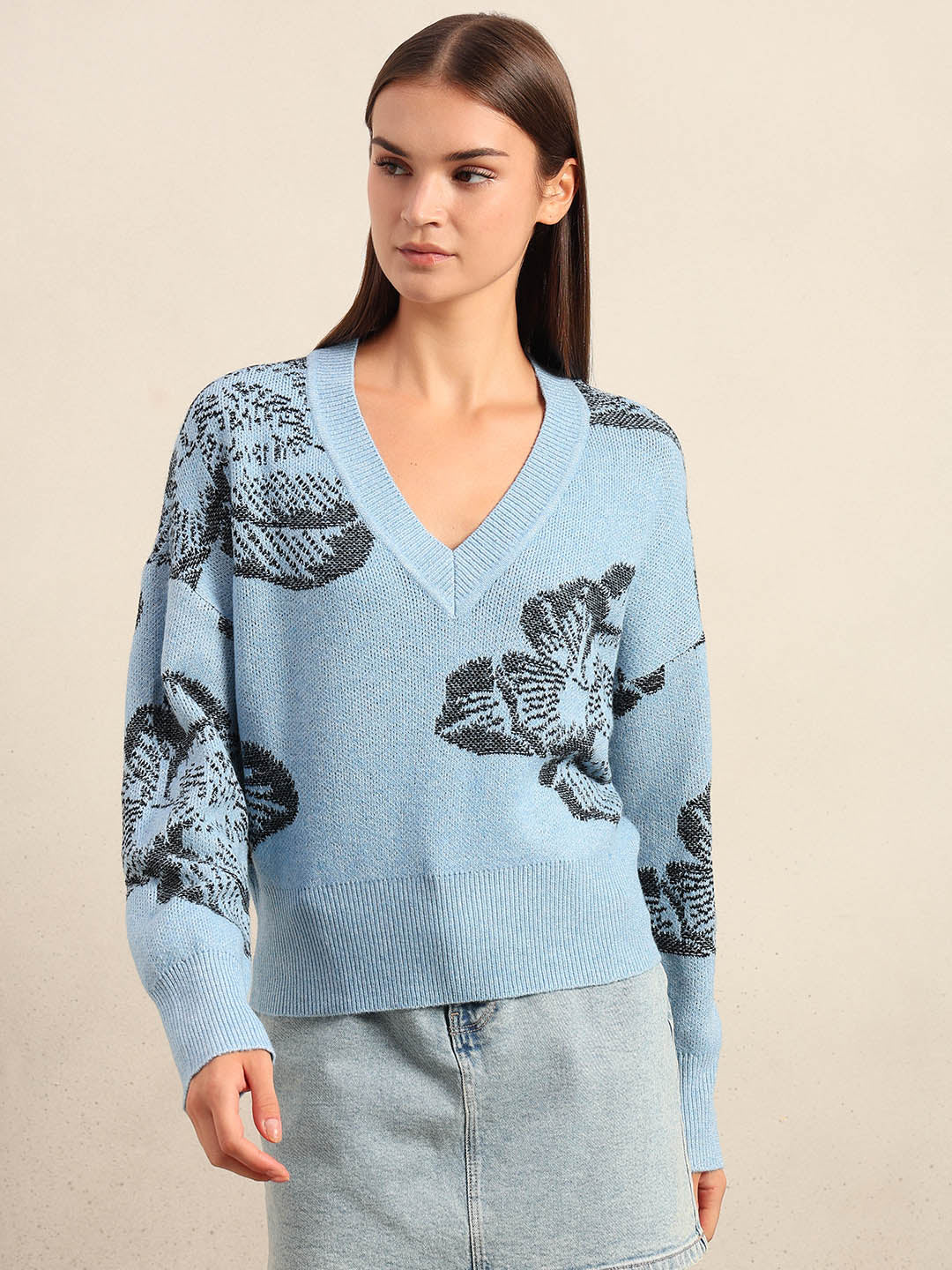 Light Blue Floral V-Neck Sweater - Image 2