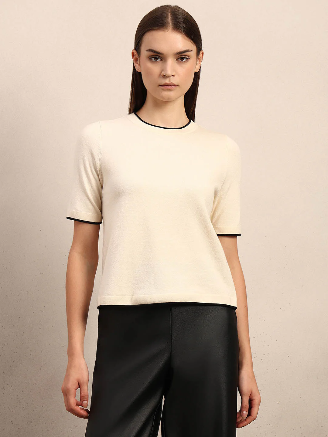 Short Sleeves O-Neck Pullover - Off-White - Image 2
