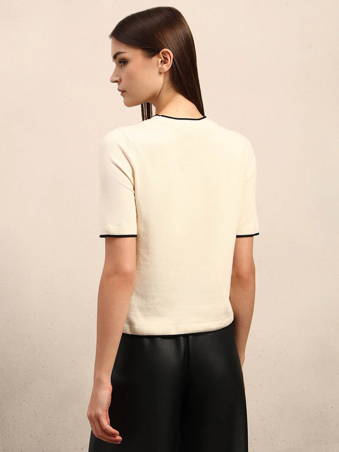 Short Sleeves O-Neck Pullover - Off-White - Image 4