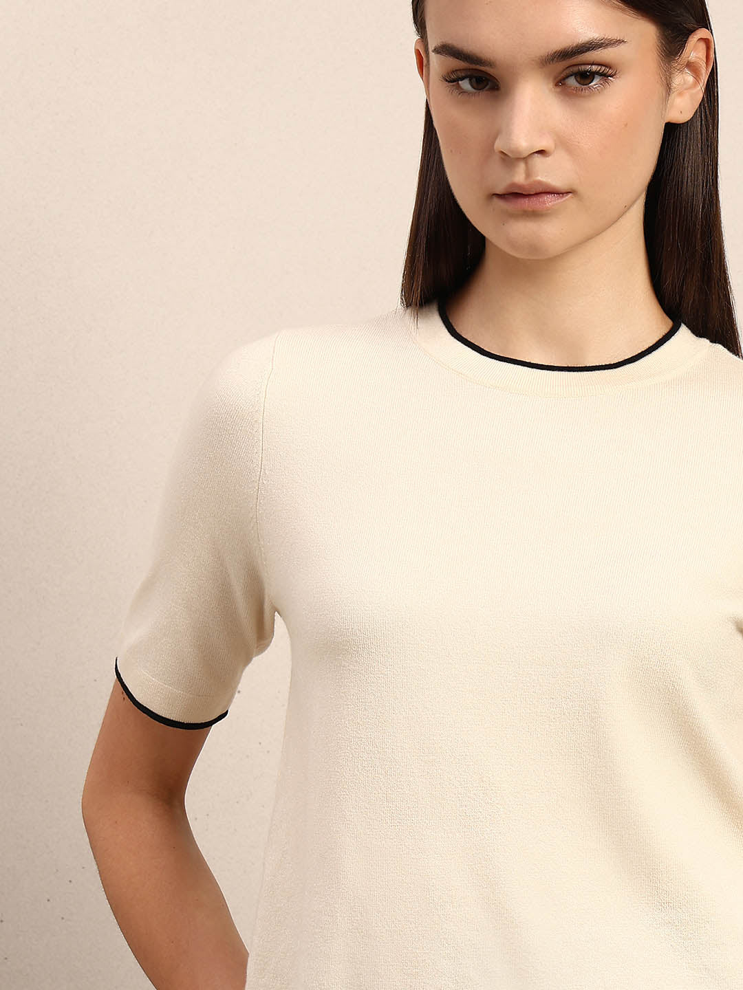 Short Sleeves O-Neck Pullover - Off-White - Image 6