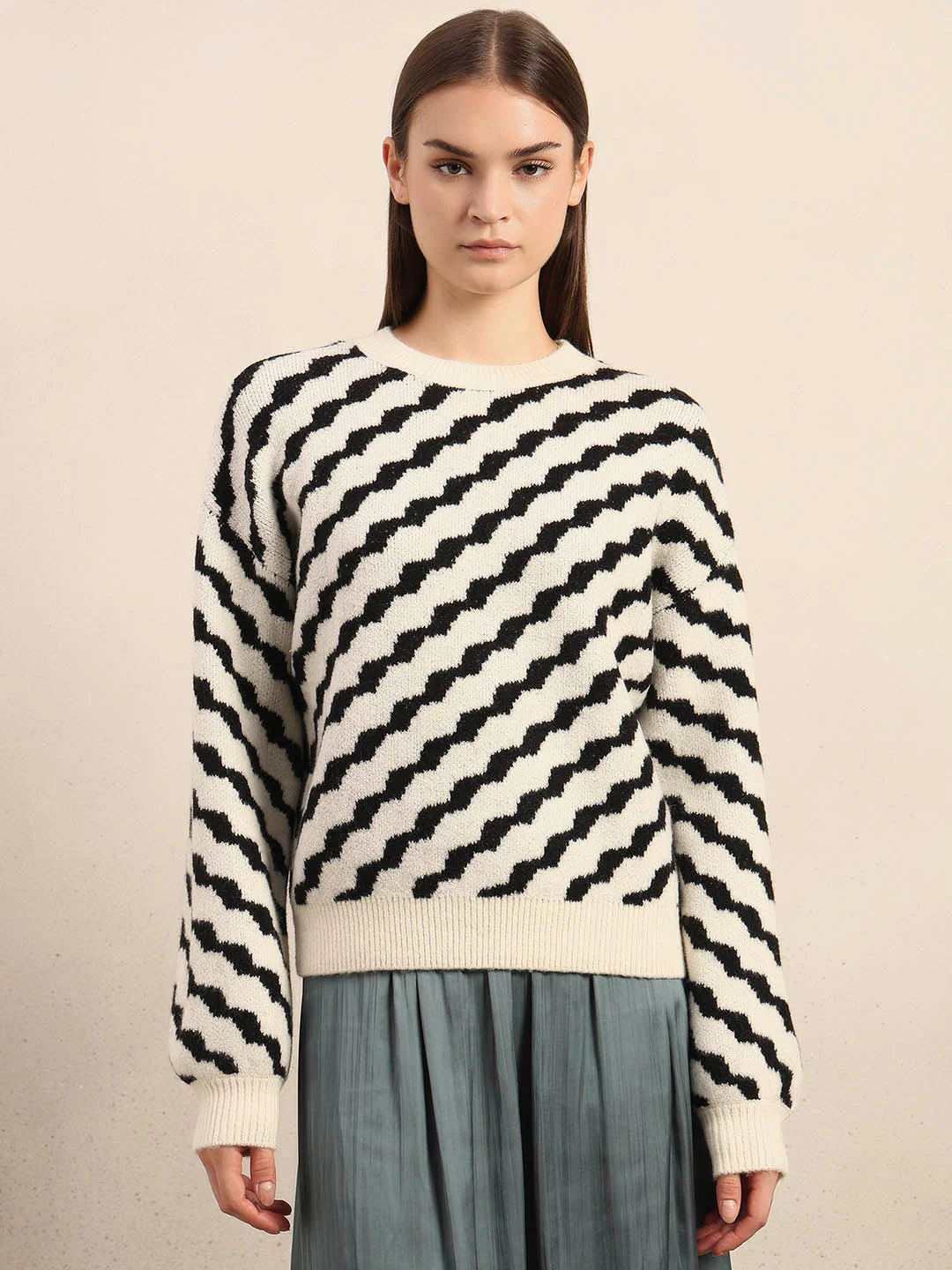 Black & Beige Printed Pullover - Image 2