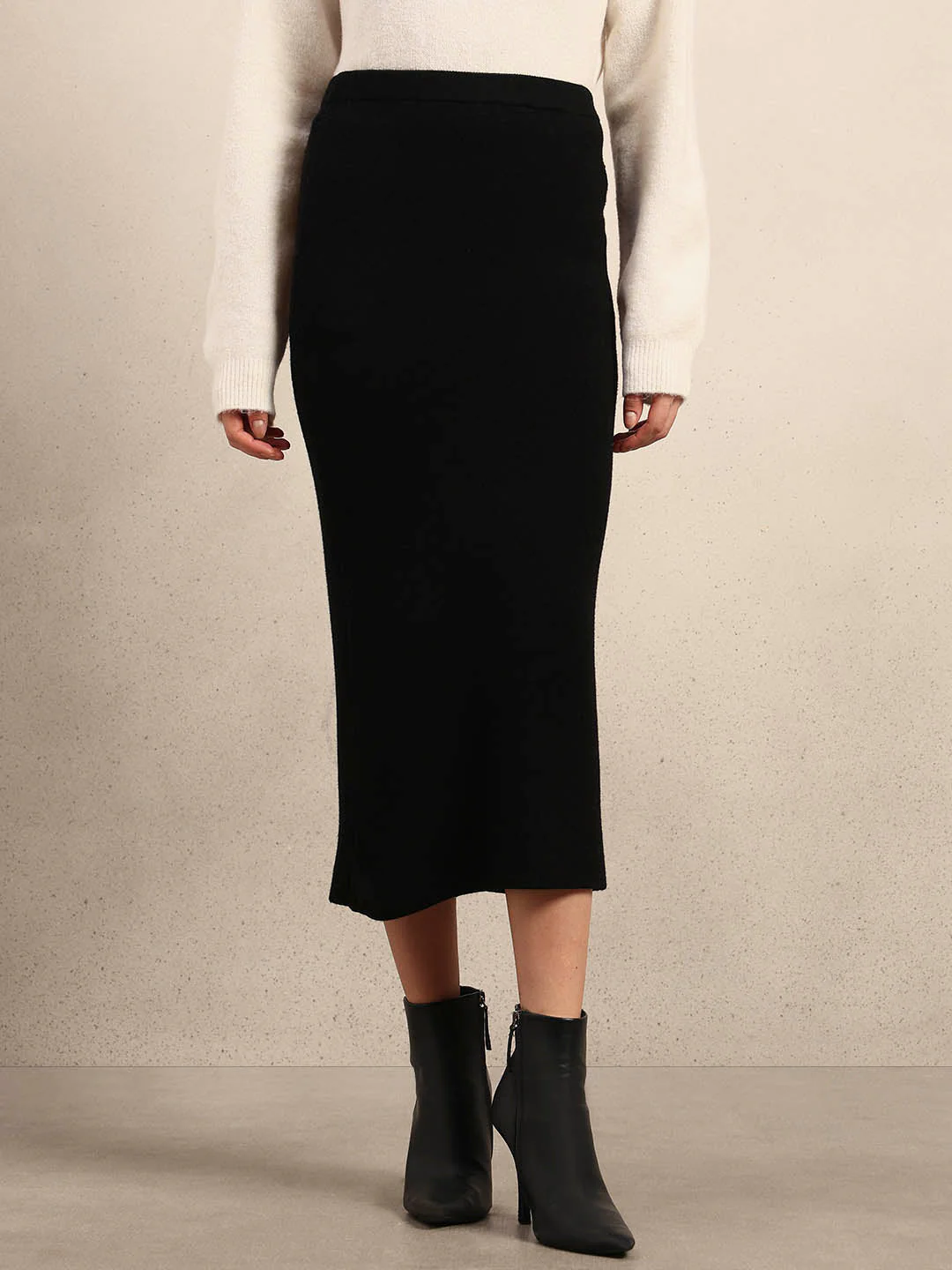 Knitted Bodycon Midi Skirt - Image 2