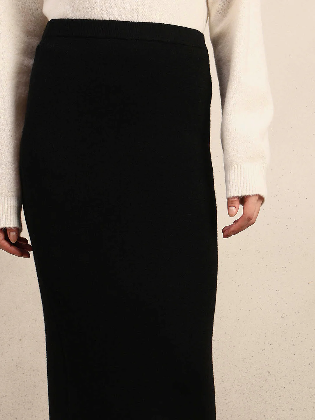 Knitted Bodycon Midi Skirt - Image 6
