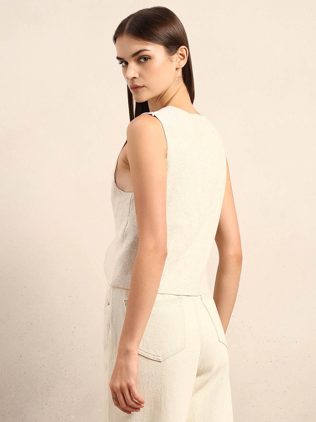 Cream V-Neck Vest - Image 4