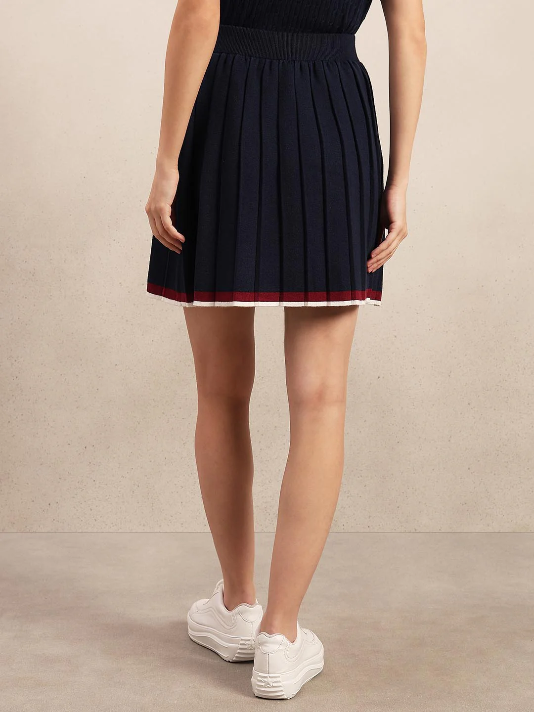 Navy Blue Pleated Knitted Skirt - Image 4