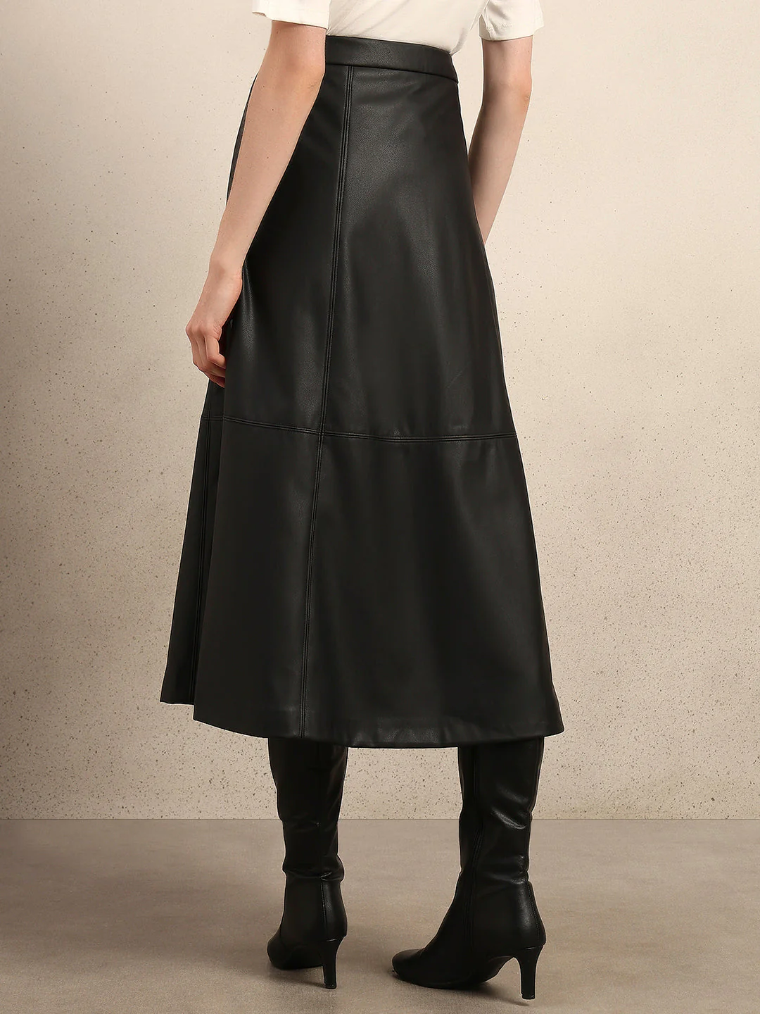 Faux Leather High Rise Skirt - Black - Image 4