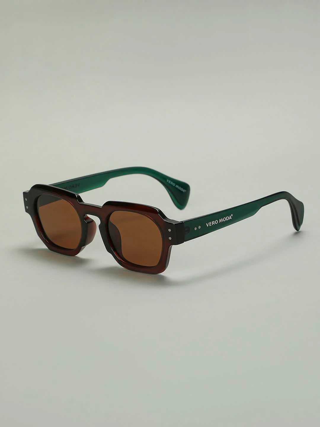 Black Oval Framed Sunglasses - Image 3
