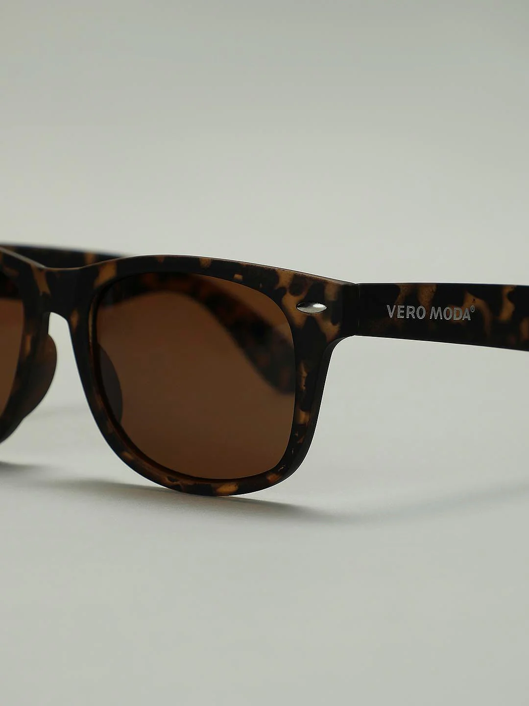 Chocolate Brown Square Shaped Sunglasses - Image 4