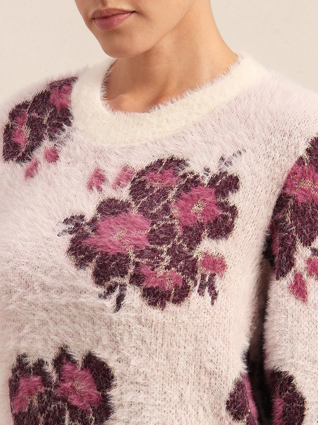 Floral Fuzzy O-Neck Pullover - Image 8