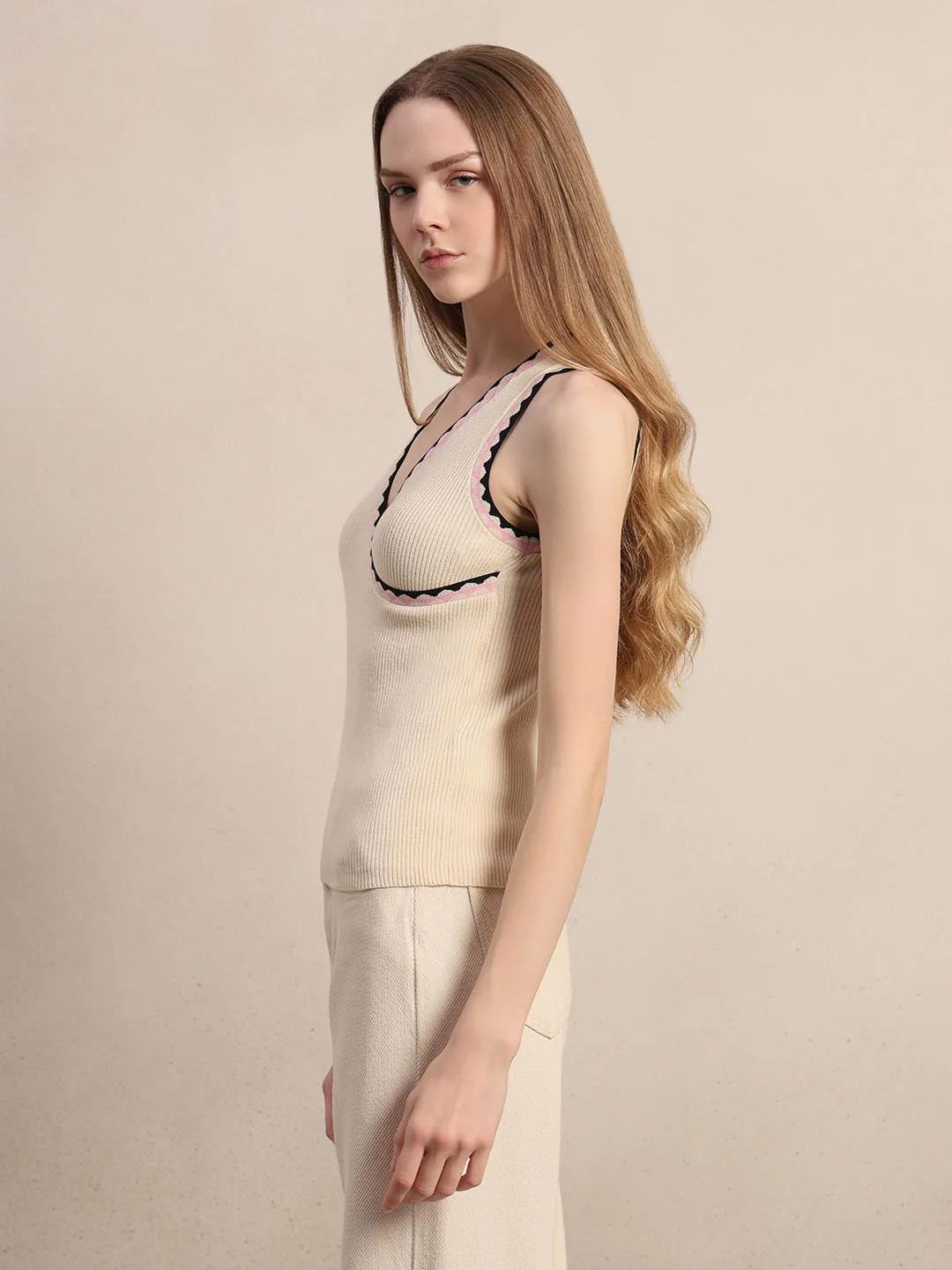 Ecru Sleeveless Knit Top - Image 3