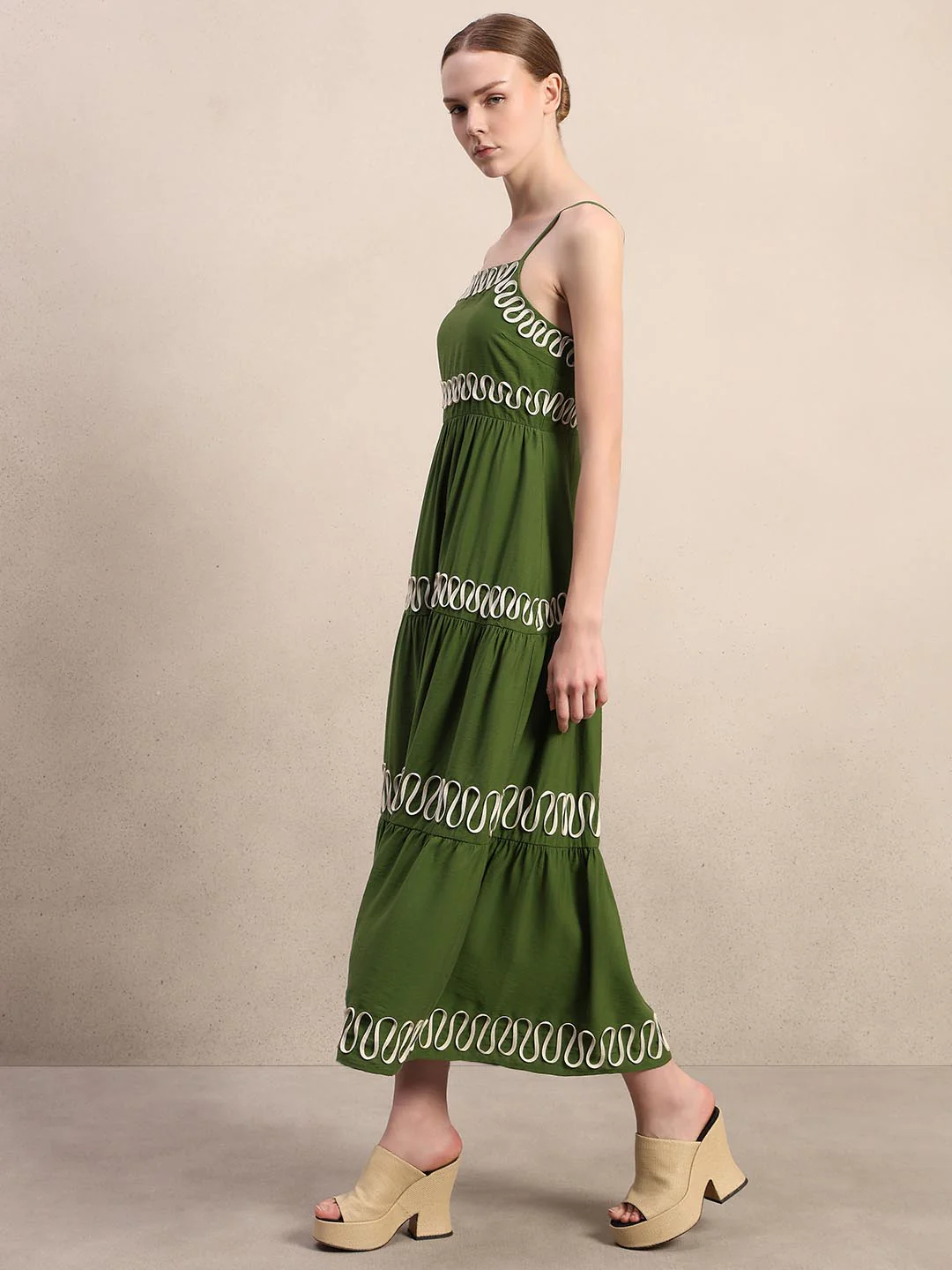 Green Contrast Ribbon Detail Dress - Image 3