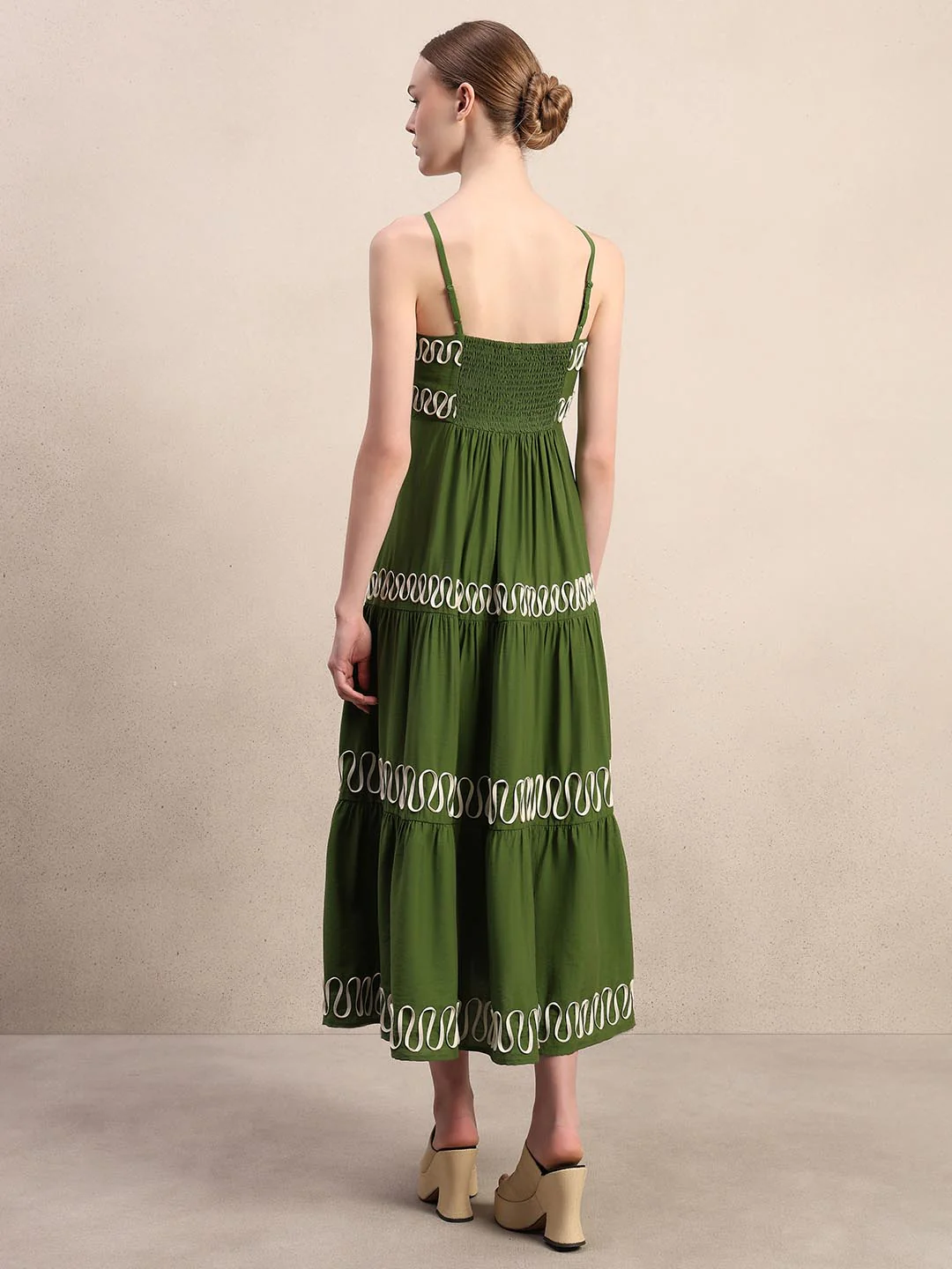 Green Contrast Ribbon Detail Dress - Image 4
