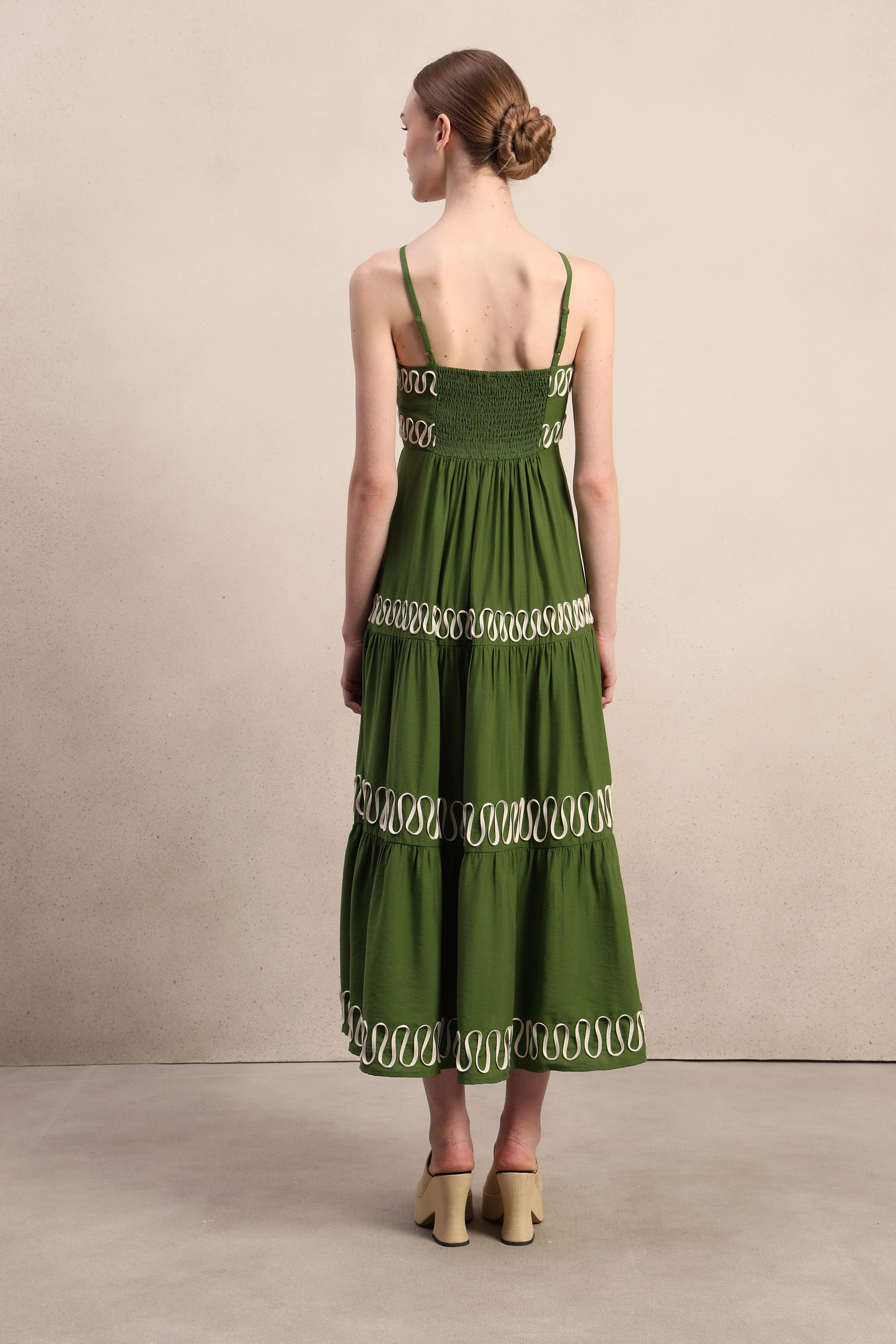 Green Contrast Ribbon Detail Dress - Image 9