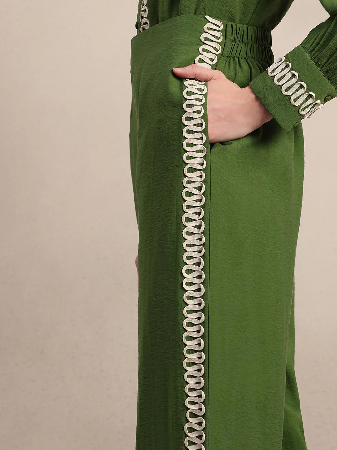 Green Ribbon Detailed Pants - Image 6