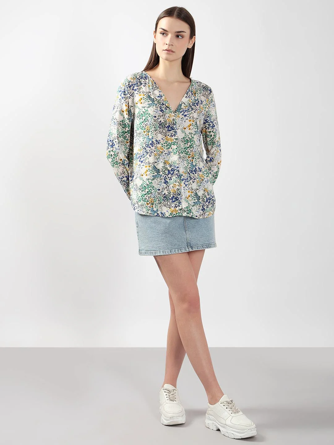 Vero Moda White Floral Print Shirt - Image 5