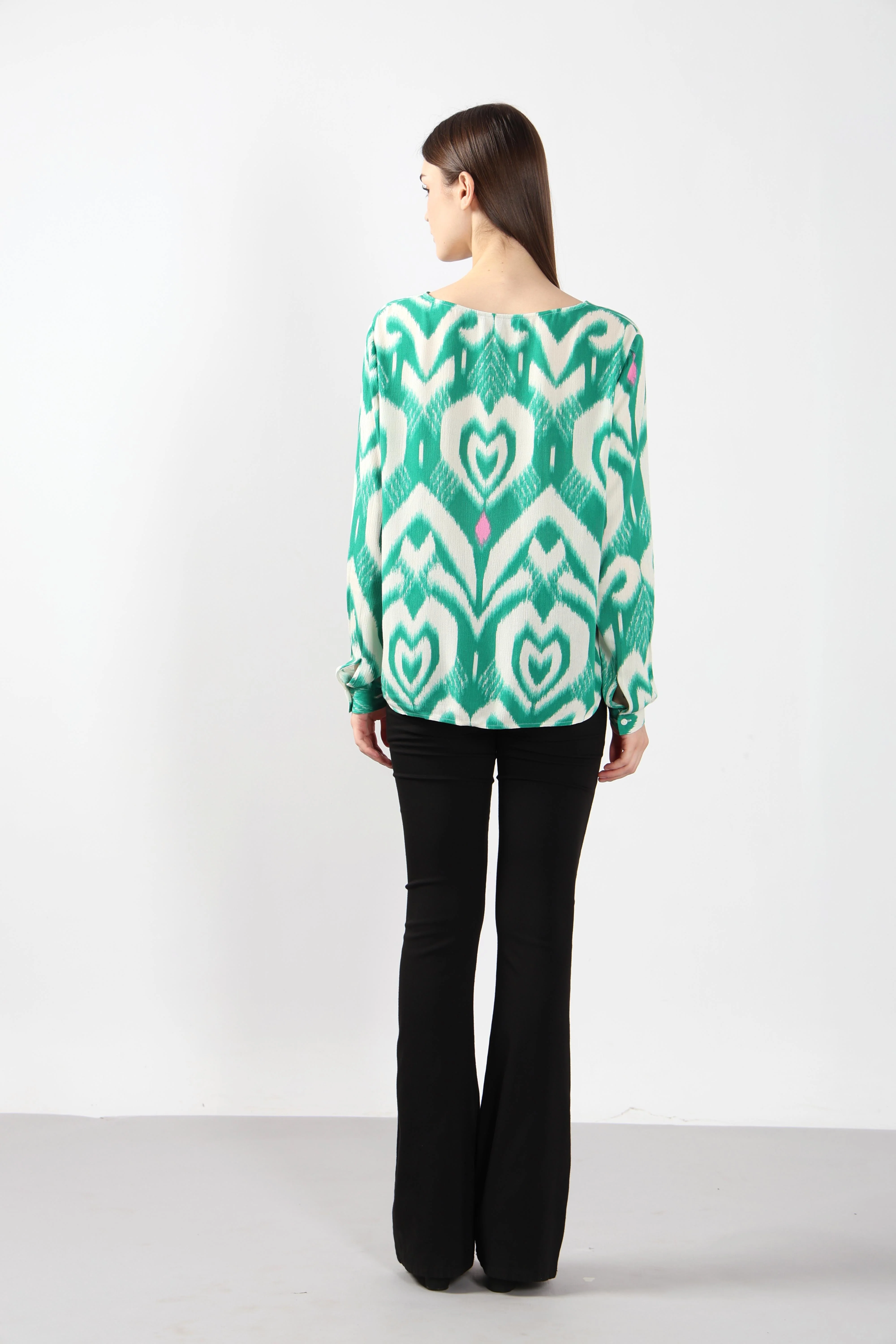 Vero Moda Green Abstract Print Shirt - Image 10