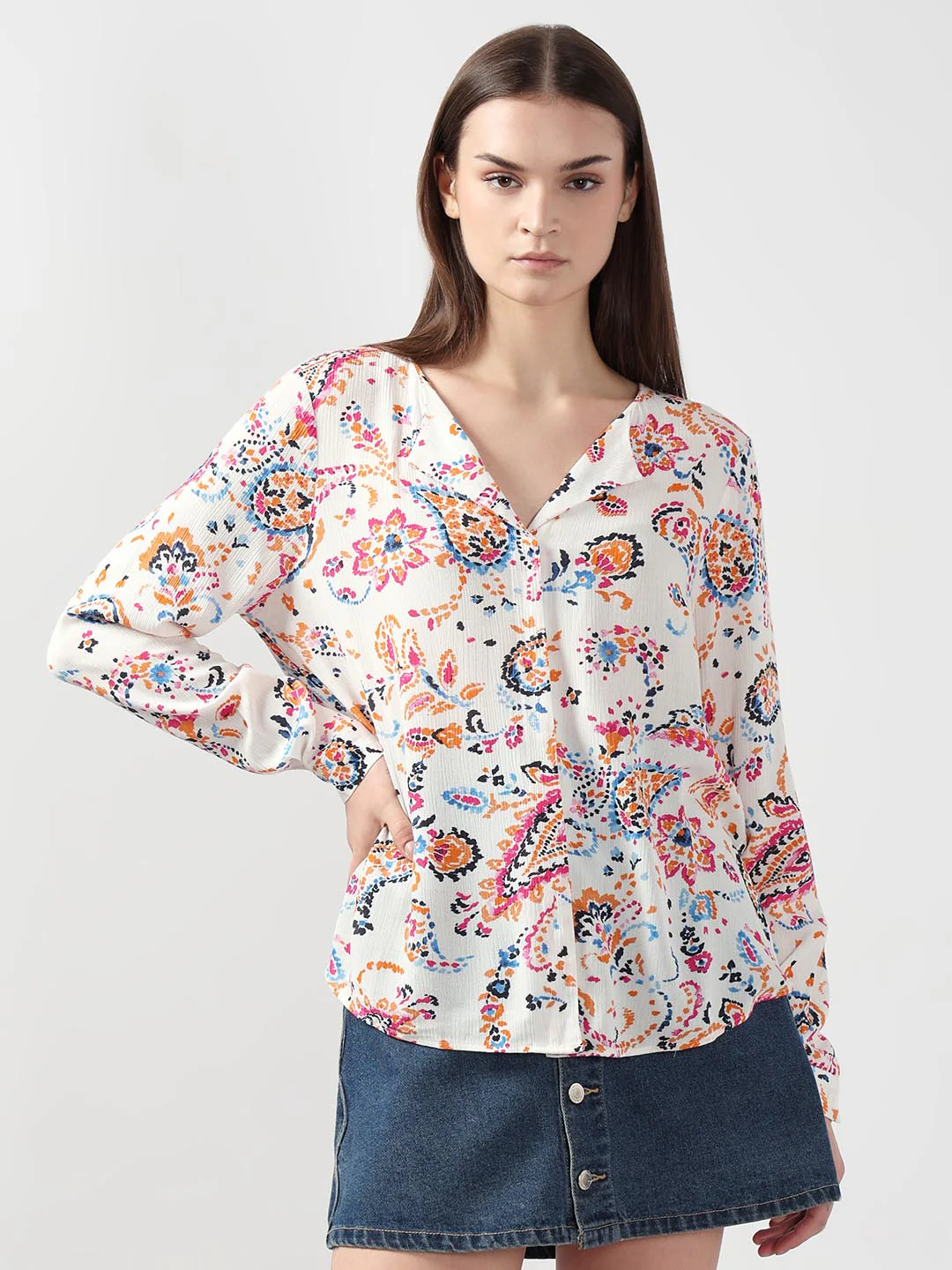 Vero Moda White Printed Viscose Shirt - Image 2