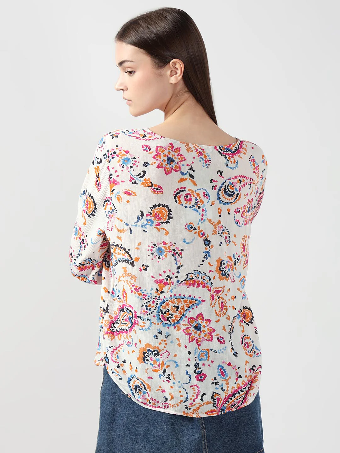Vero Moda White Printed Viscose Shirt - Image 3