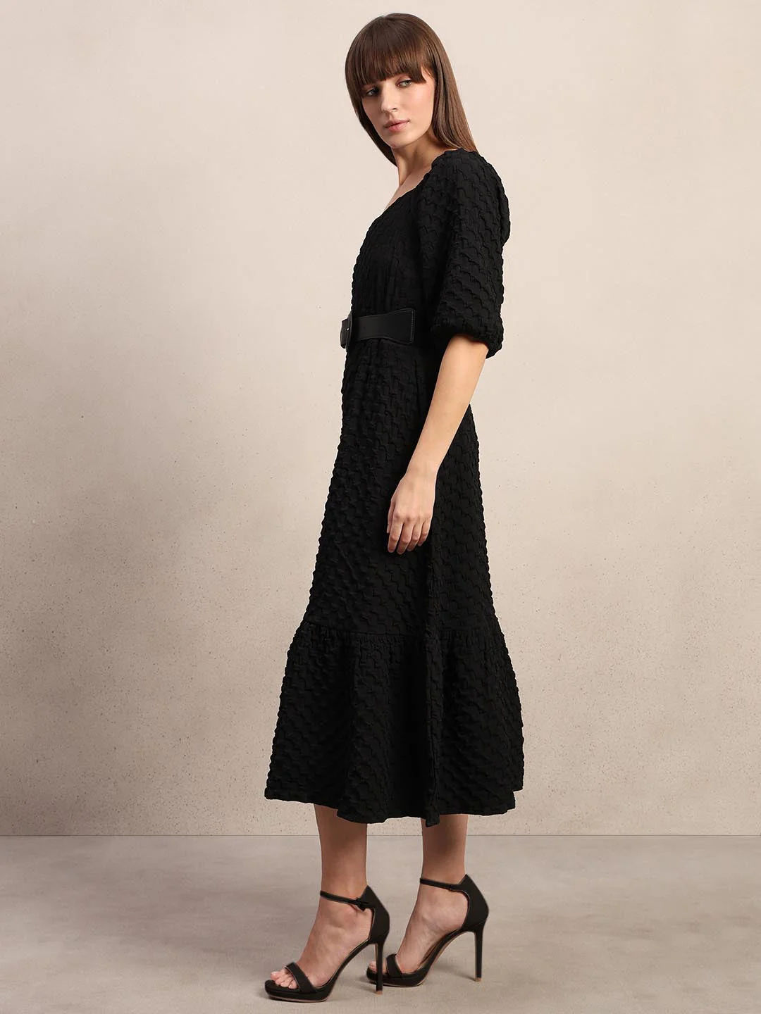 Black Textured Puff Sleeves Dress - Image 3