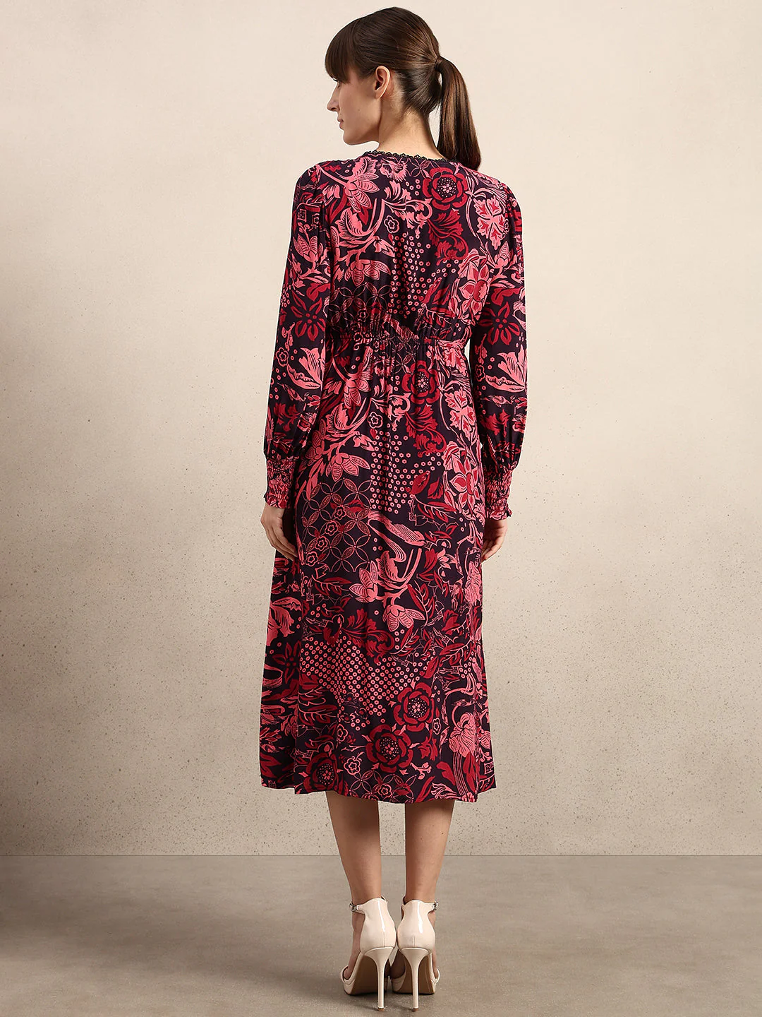 Printed V-Neck Full Sleeves Dress - Image 4