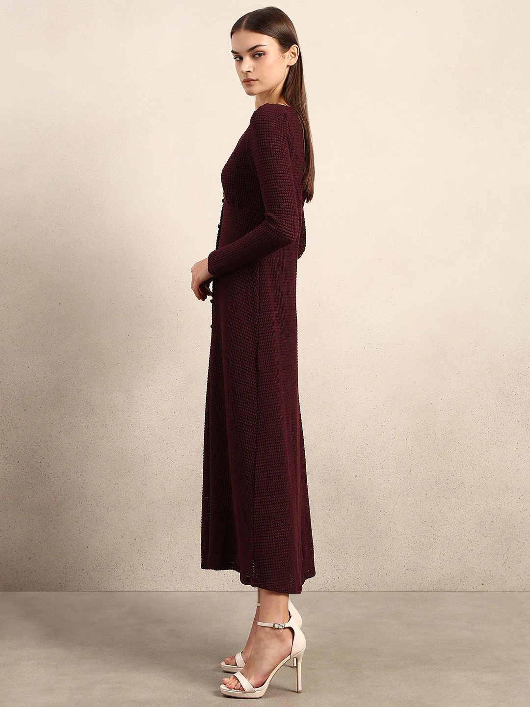 Burgundy Textured Midi Dress - Image 3
