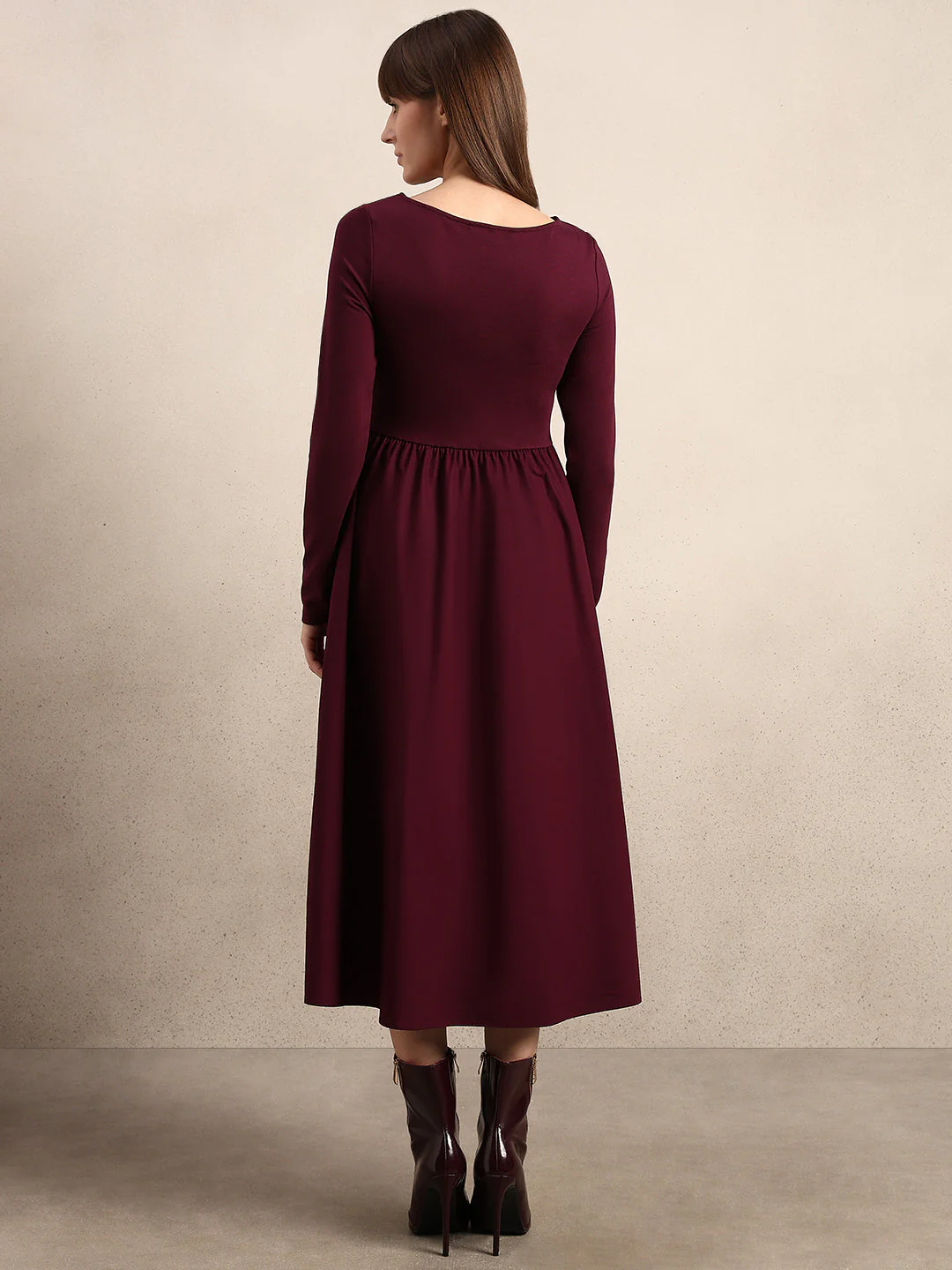Burgundy Boat Neck Dress - Image 4