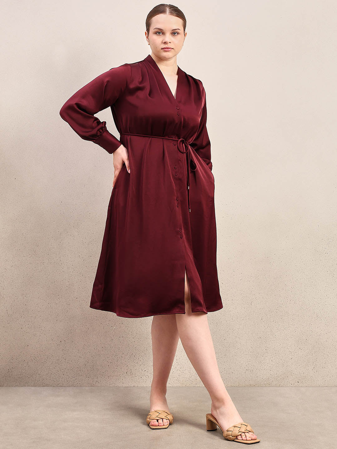 Curve Belted V-Neck Midi Dress - Maroon - Image 2