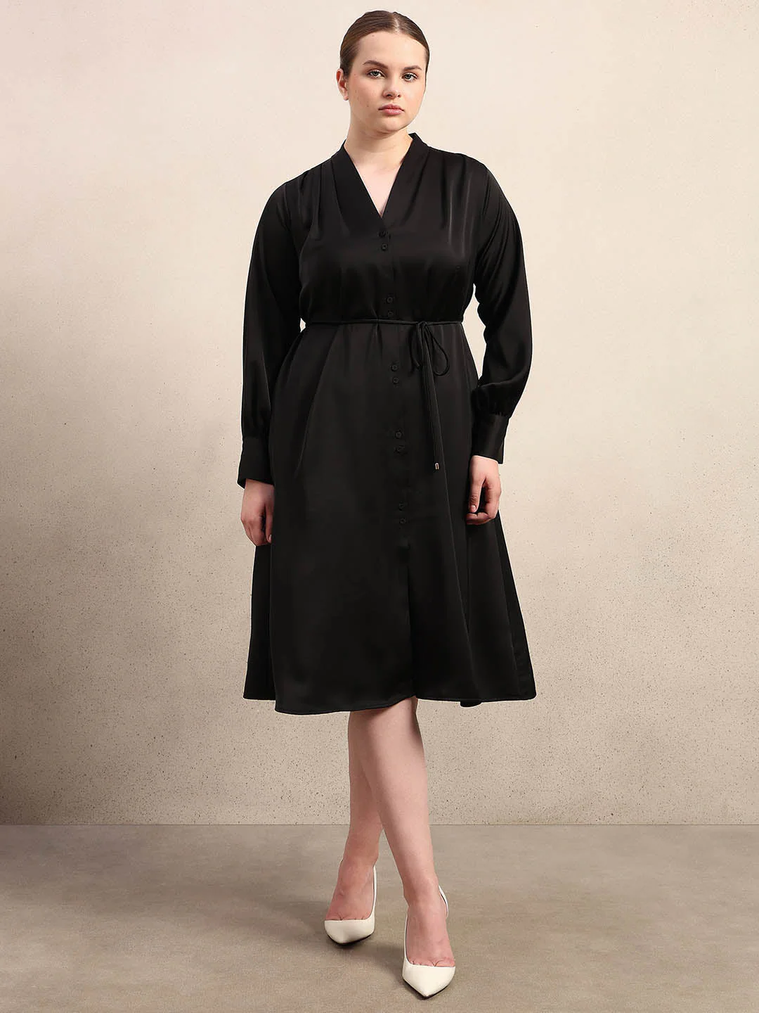 Curve Belted V-Neck Midi Dress - Black - Image 2
