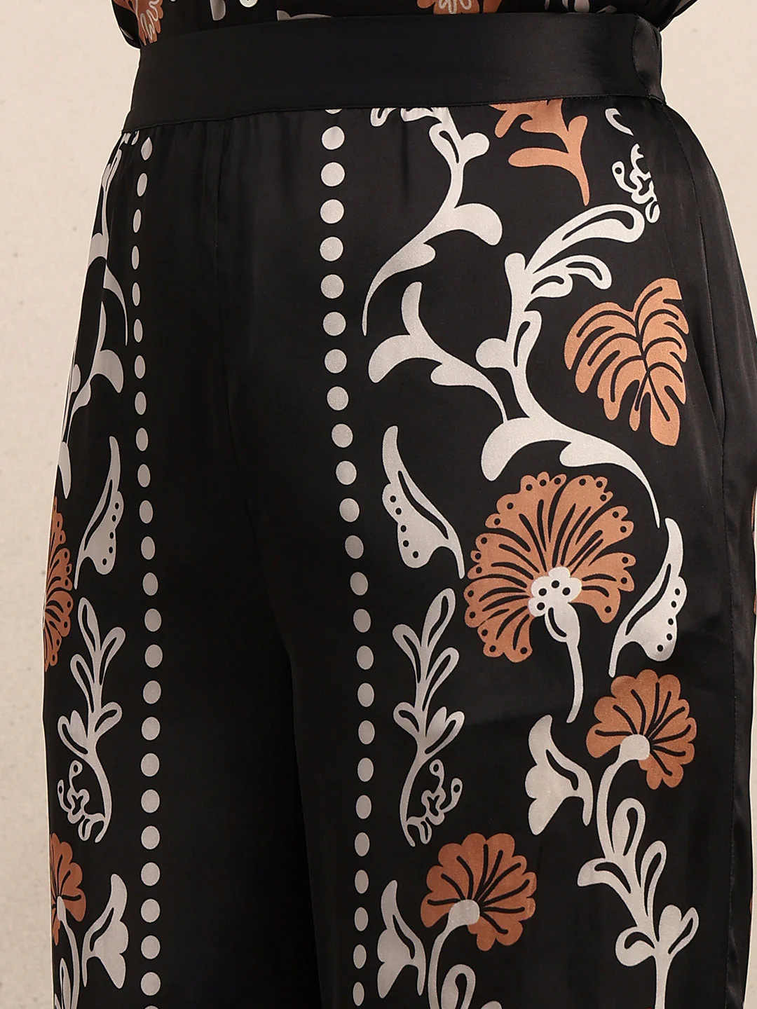 Embroidered Wide Leg Pants - Image 8