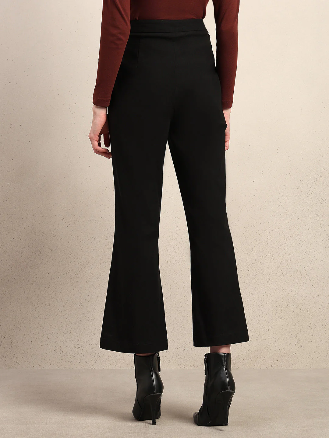 High Rise Flared Pants - Image 4