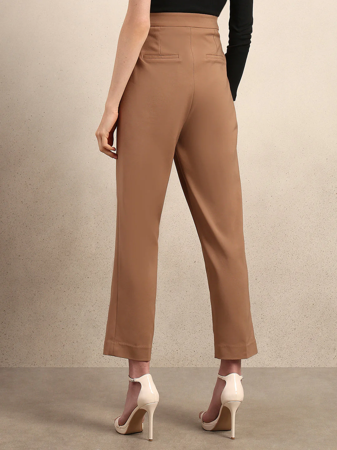 Button Detail High Rise Pants - Image 4