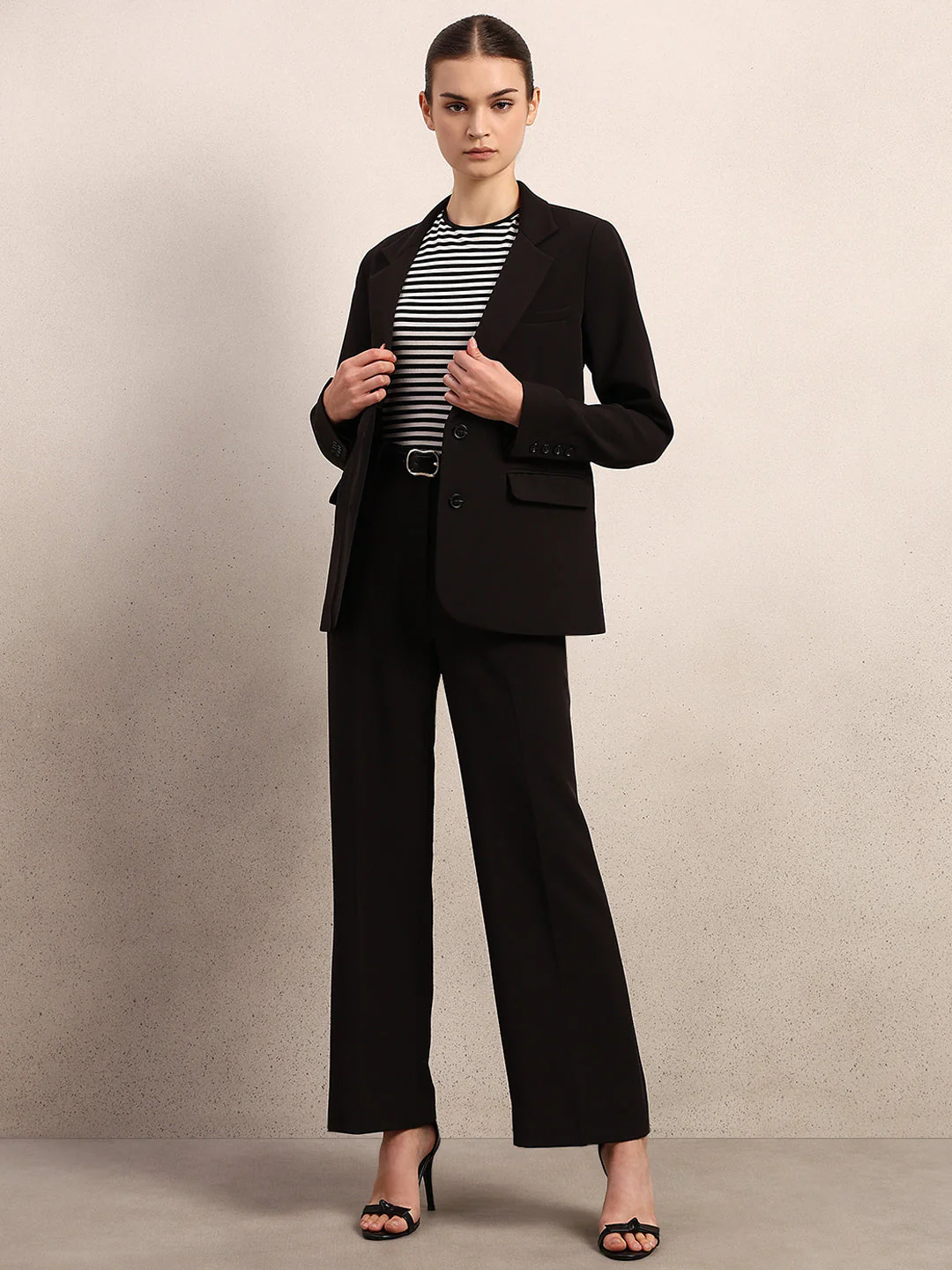 Black Tailored Blazer - Image 5