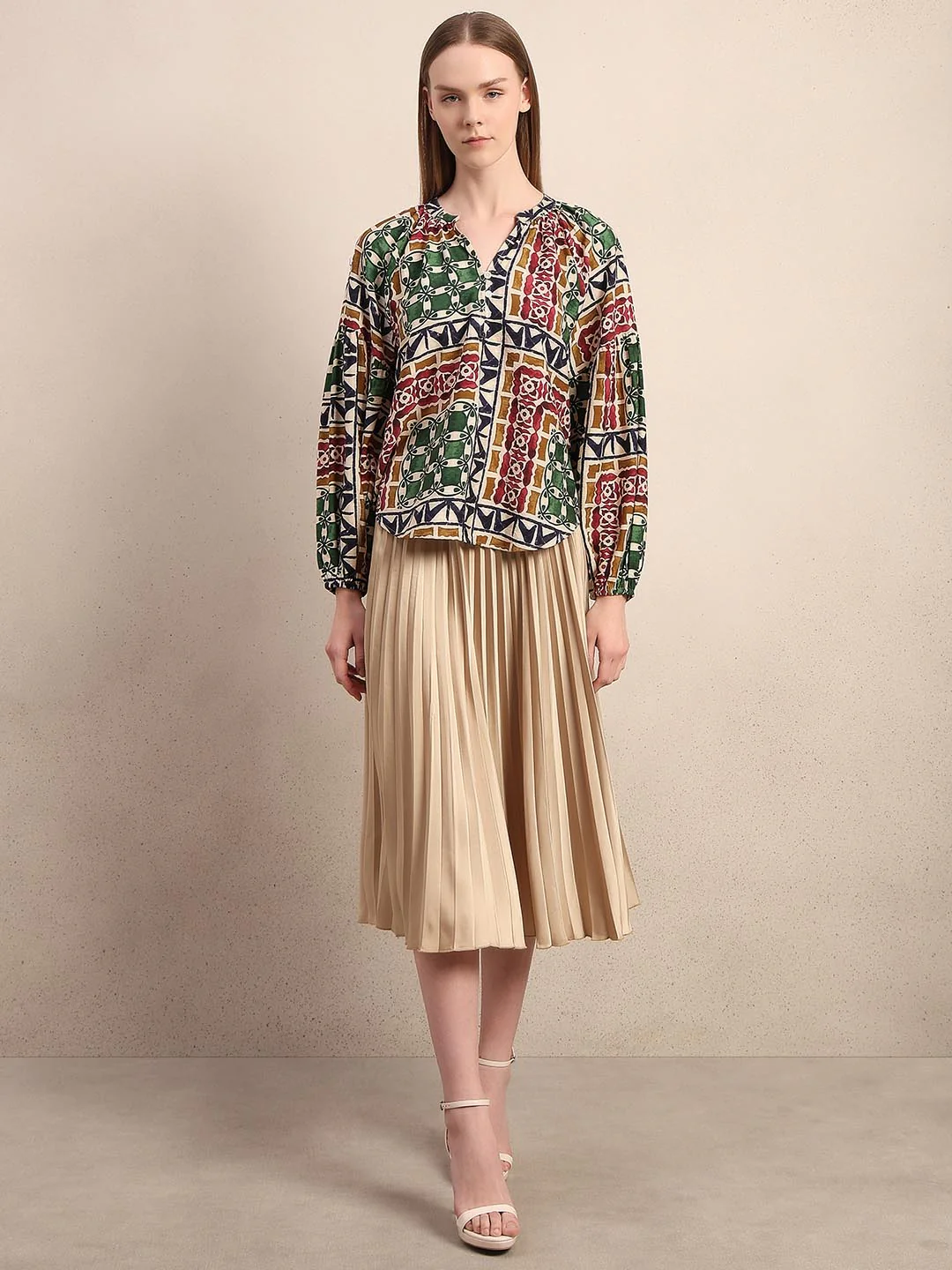 Green Printed Regular Fit Top - Image 5