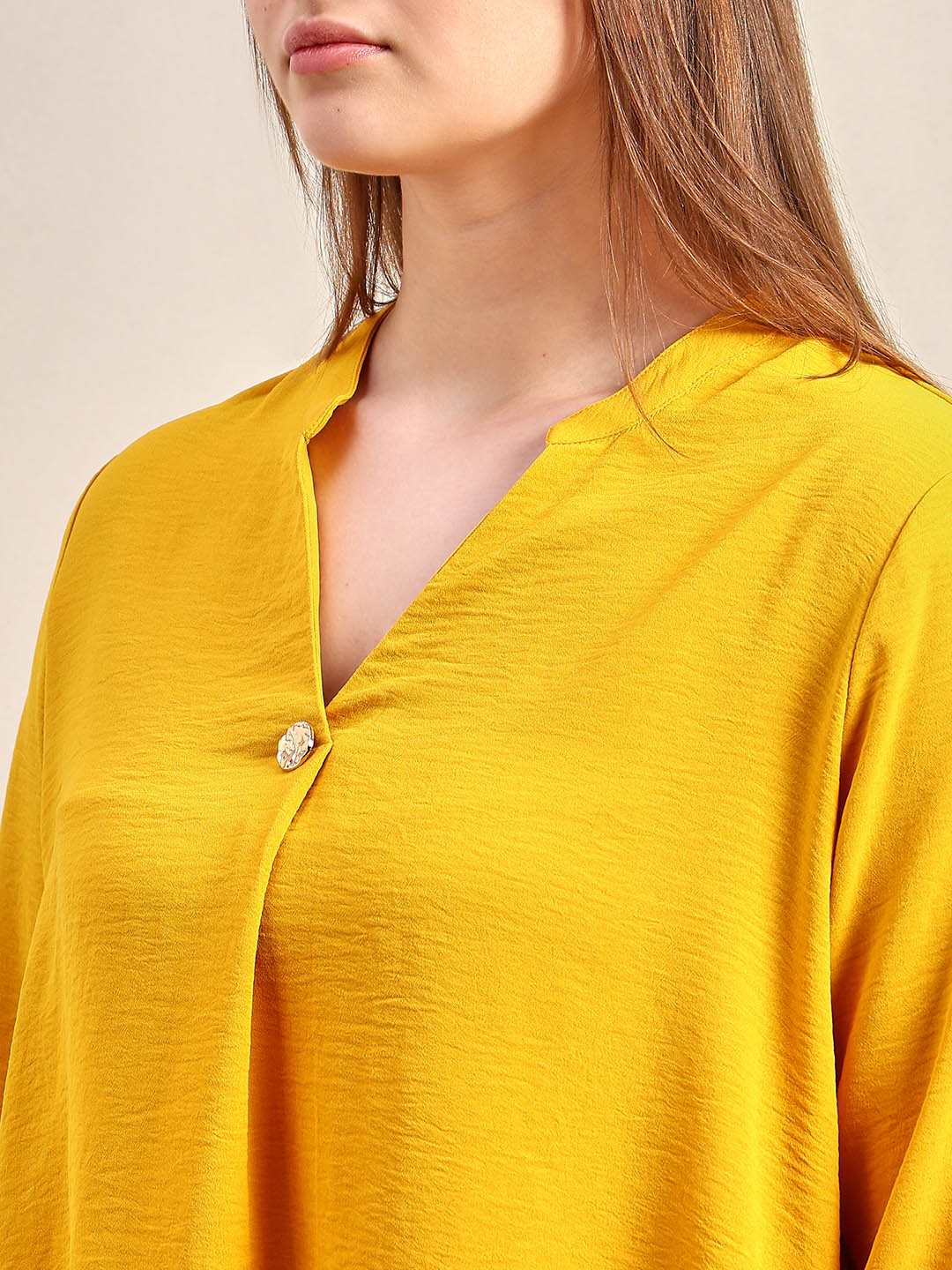 Curve V-Neck Top - Image 8