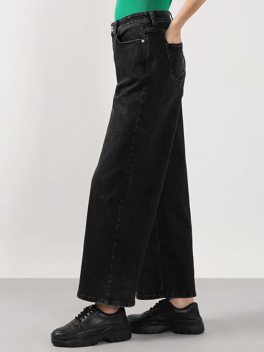Black Mid Rise Wide Leg Jeans - Image 4